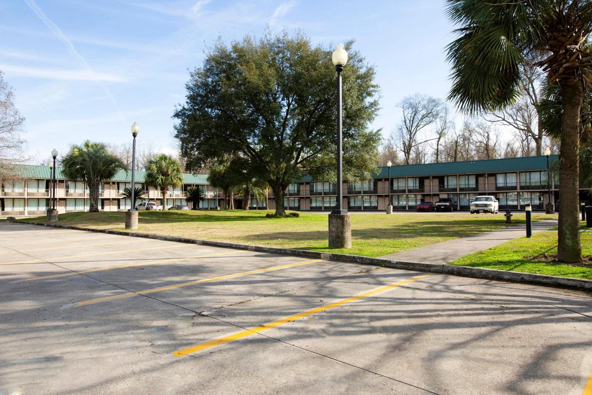 Oyo Hotel Port Allen La I-10 West Экстерьер фото