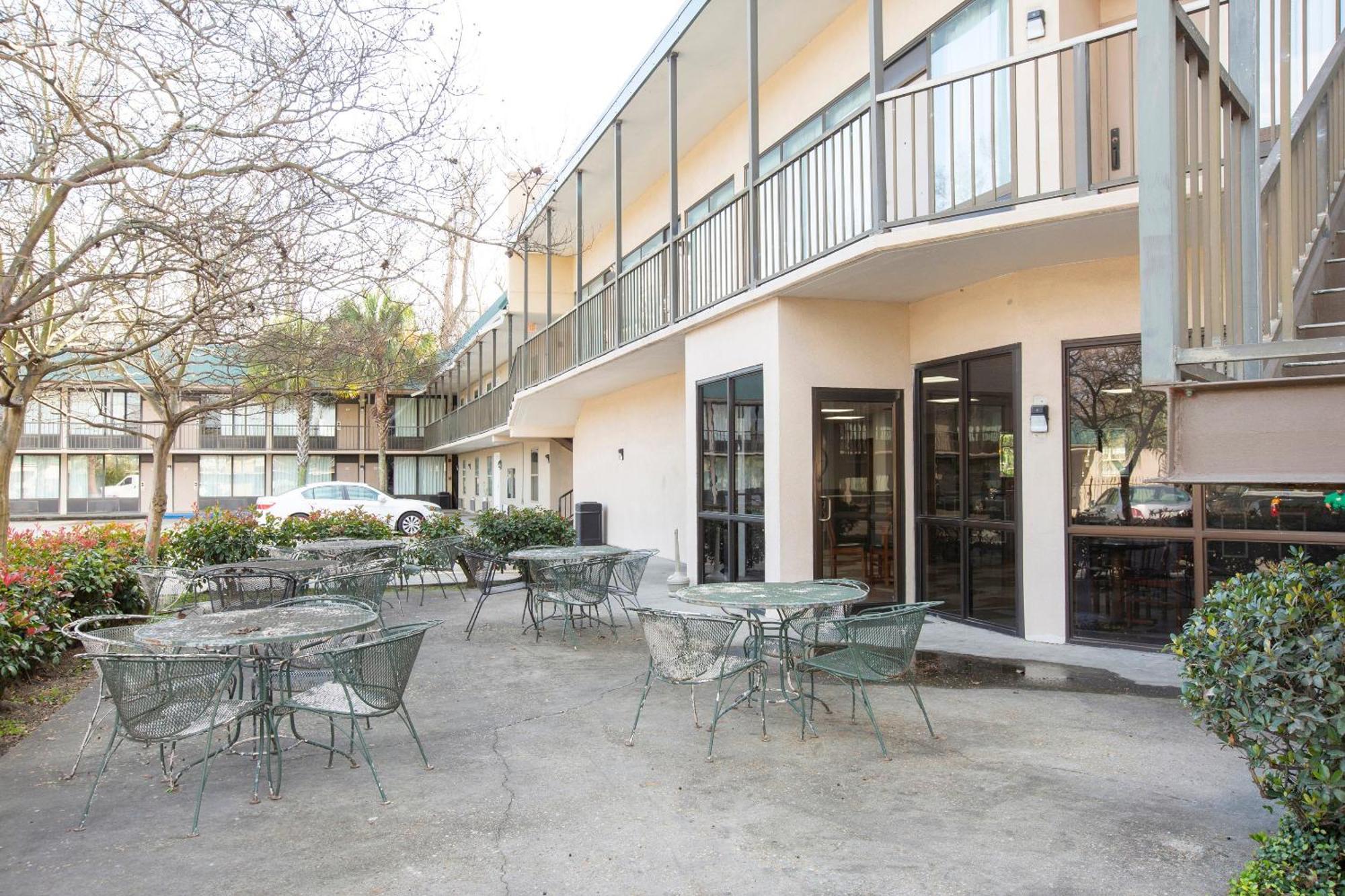 Oyo Hotel Port Allen La I-10 West Экстерьер фото